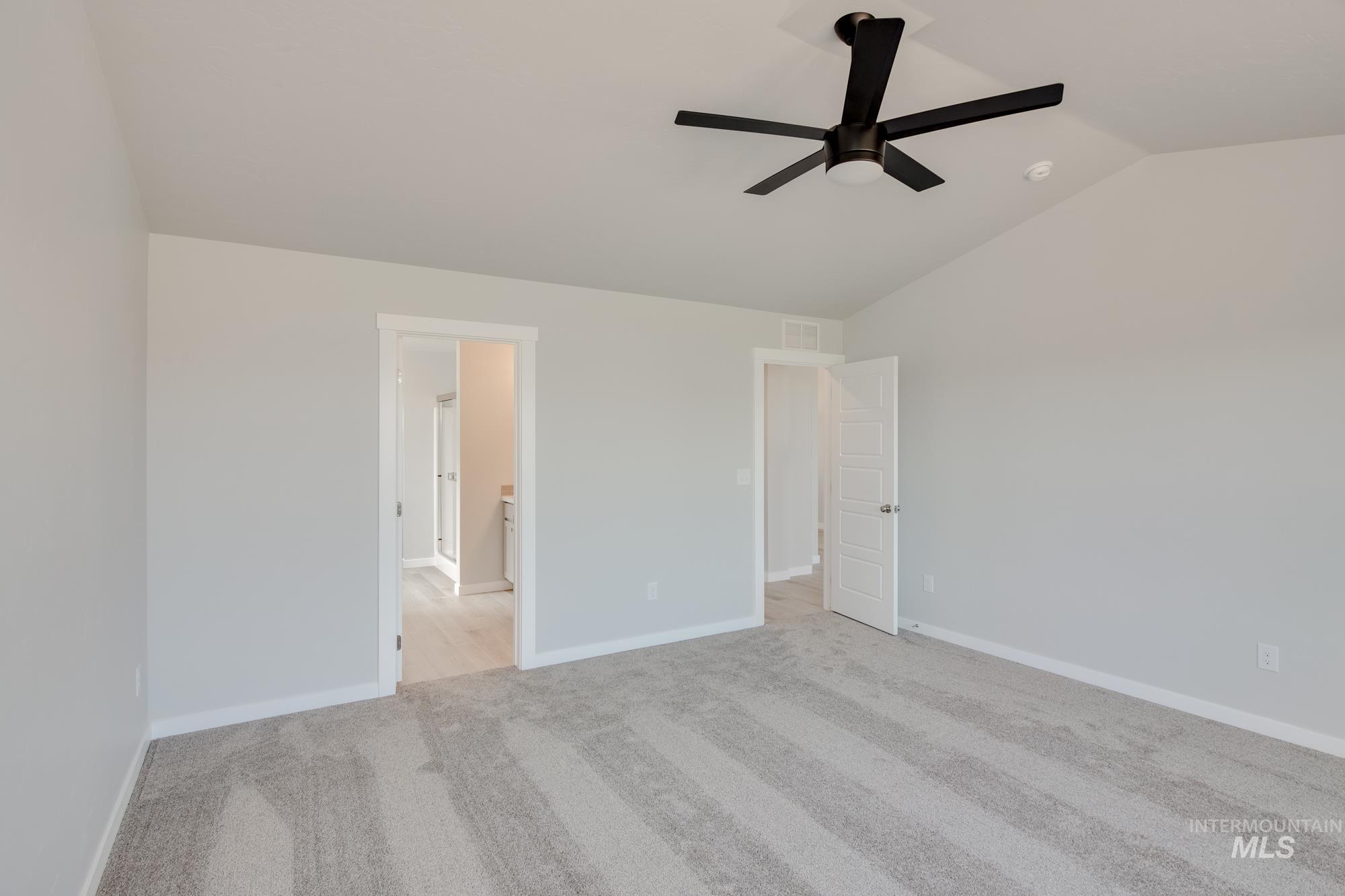 17609 N Hugh Glass Way