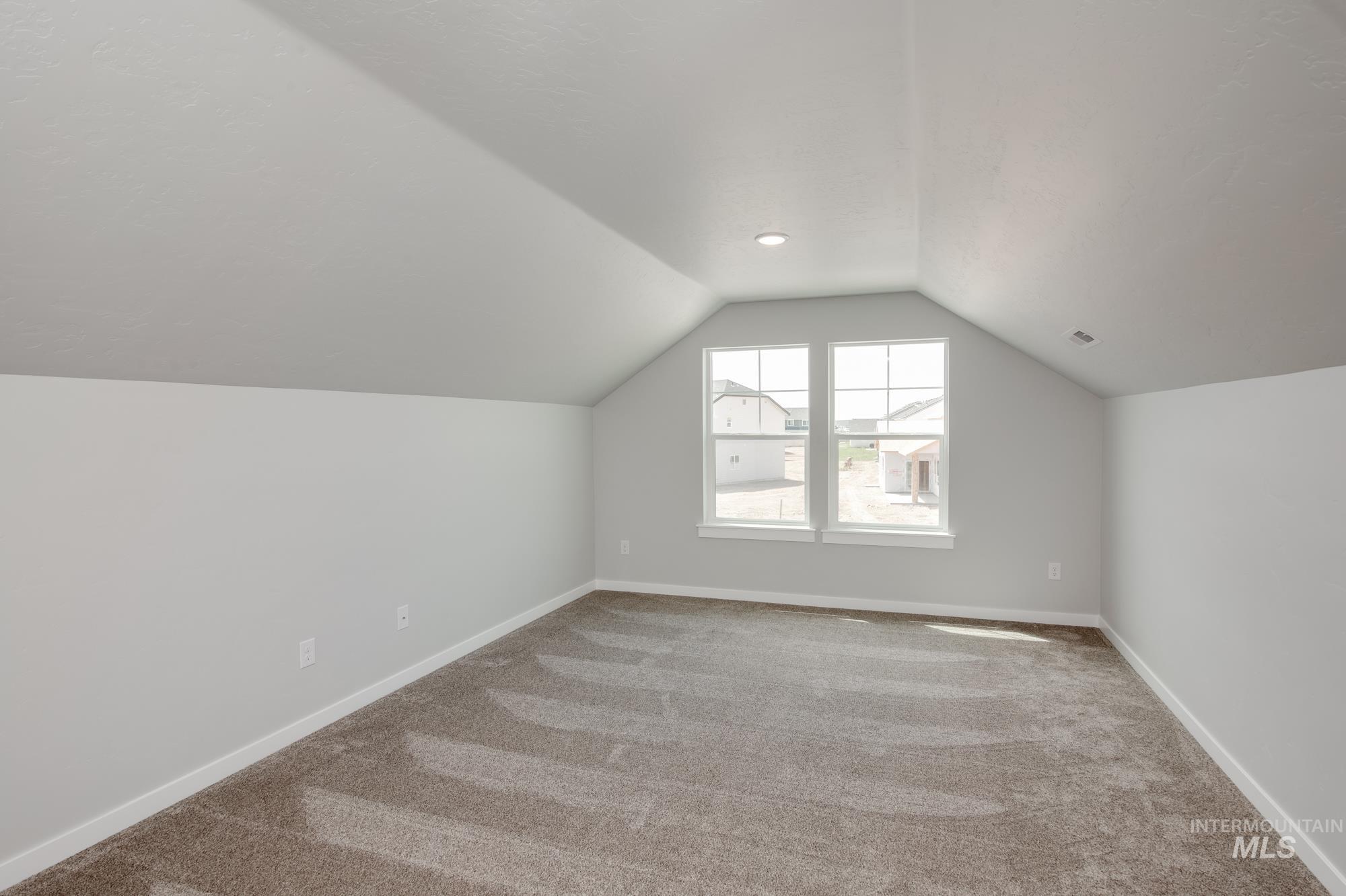 17609 N Hugh Glass Way