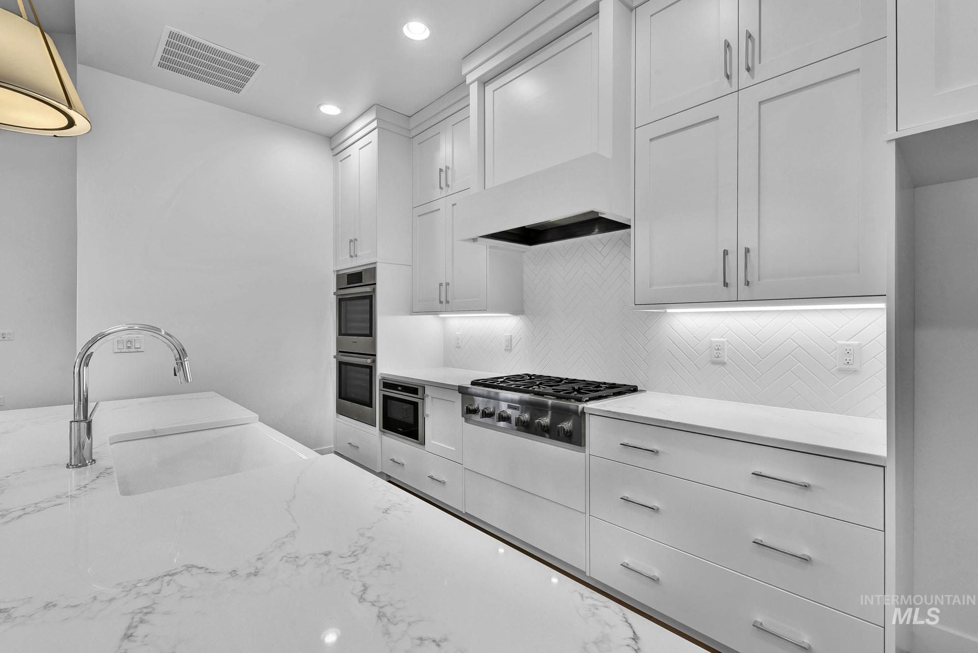 11626 Ballad Ct