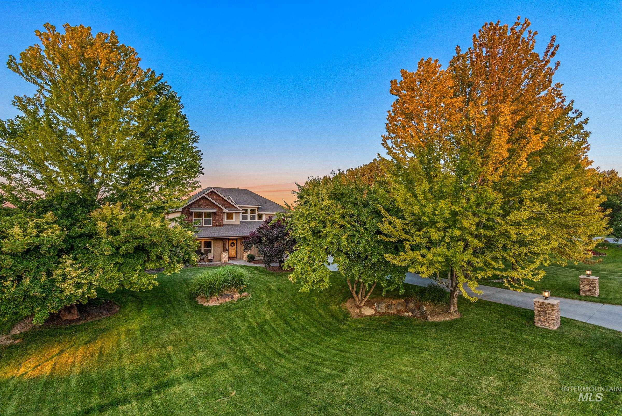 5072 N High Country Way