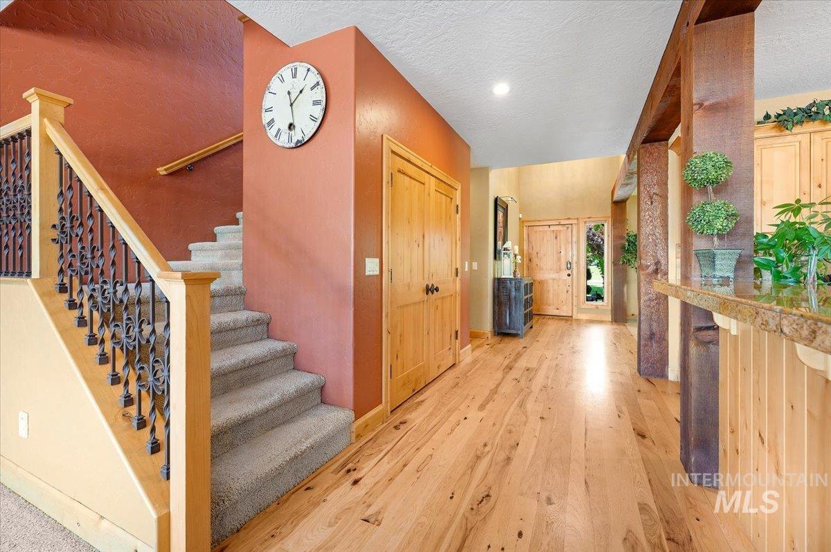 5072 N High Country Way