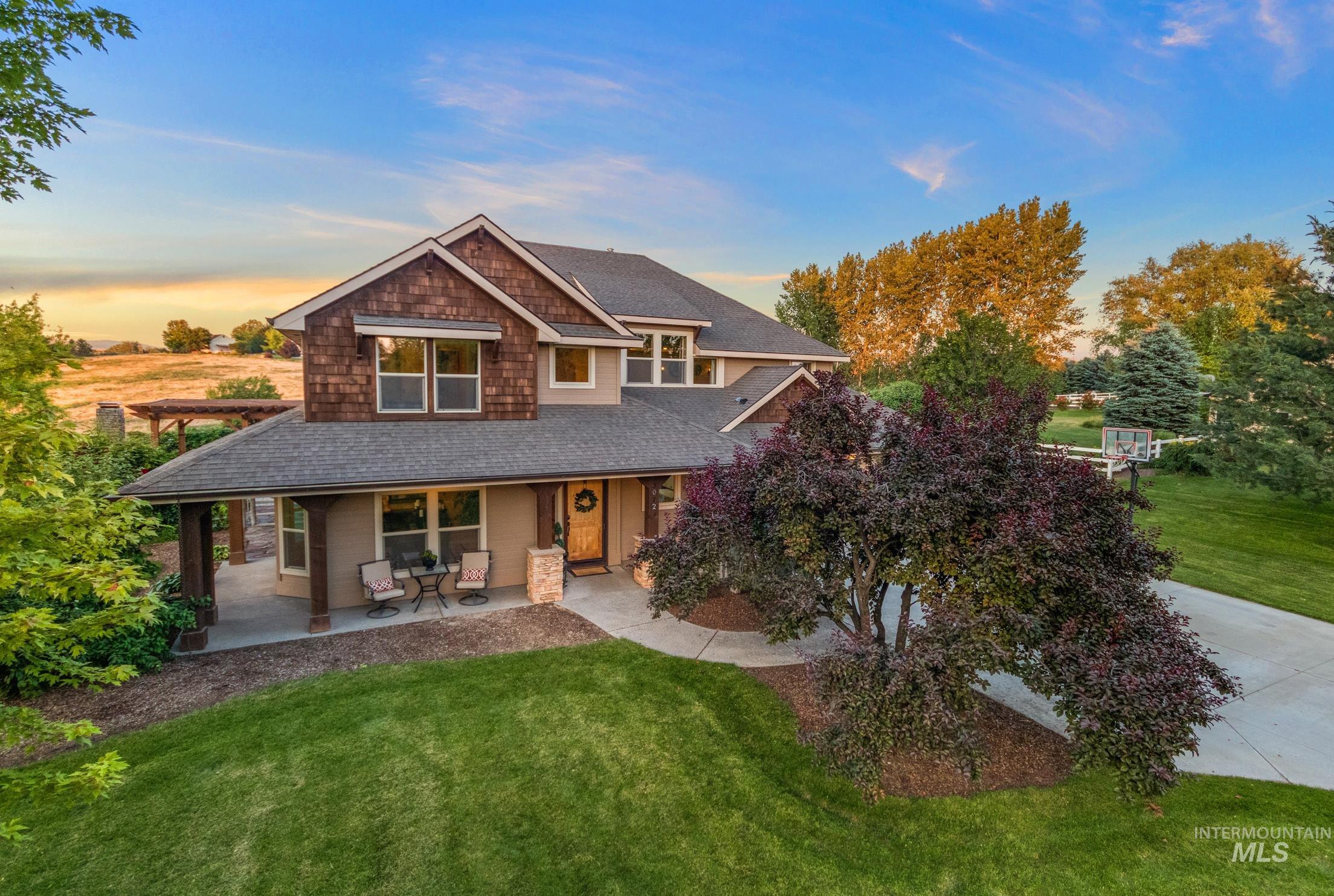 5072 N High Country Way