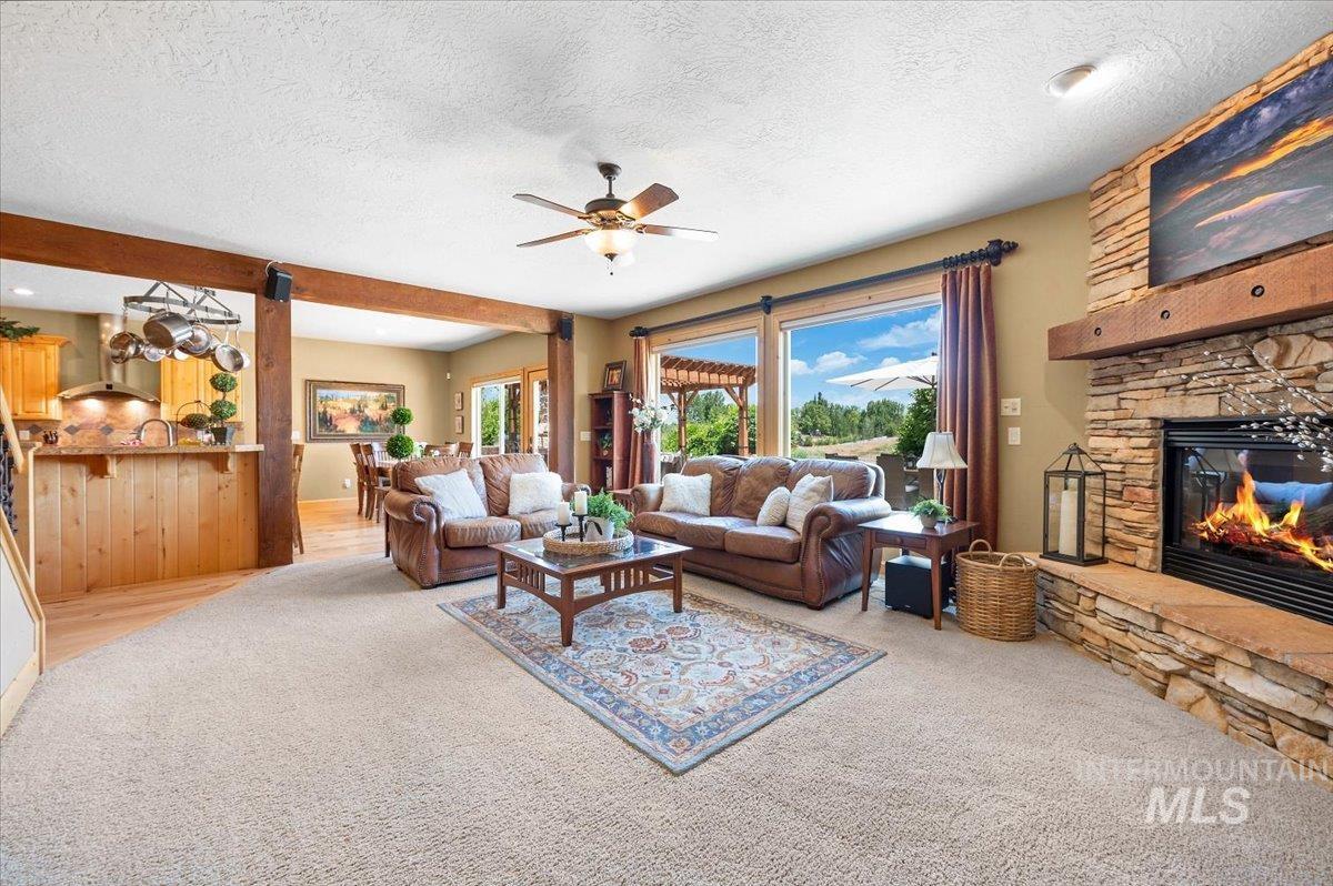 5072 N High Country Way