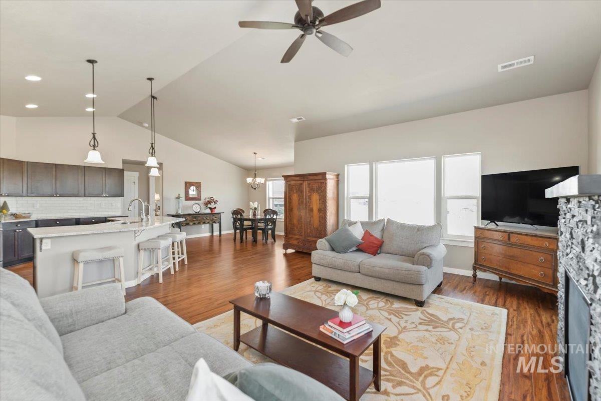 9949 Salmon Ridge Place