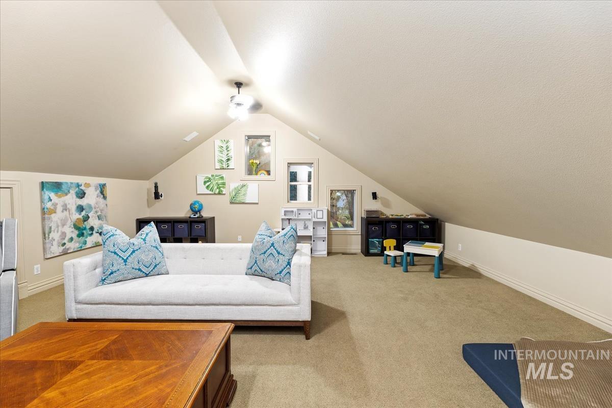 5170 N Lakemont
