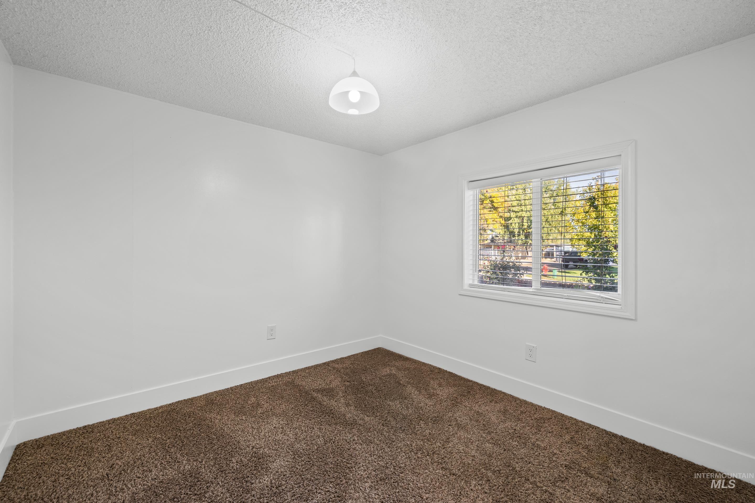 5015 E Ustick Rd Trlr 4