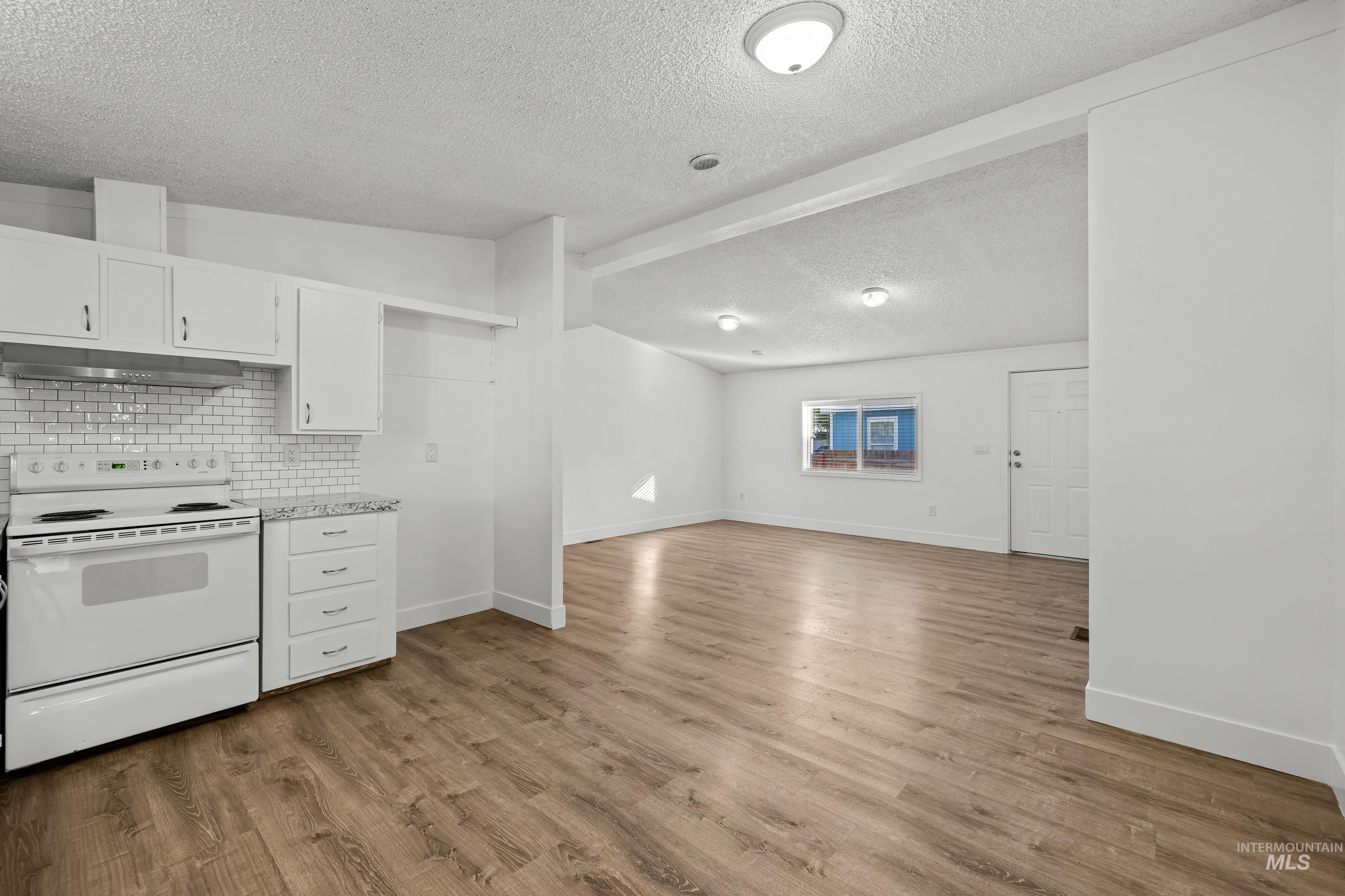 5015 E Ustick Rd Trlr 4