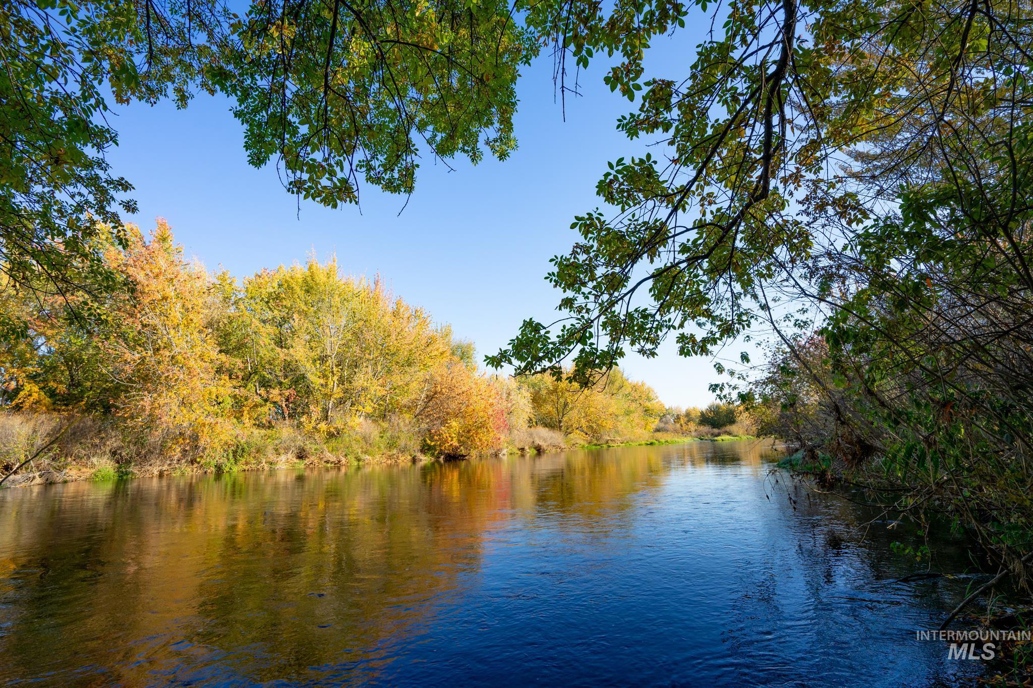 22087 Middleton Road