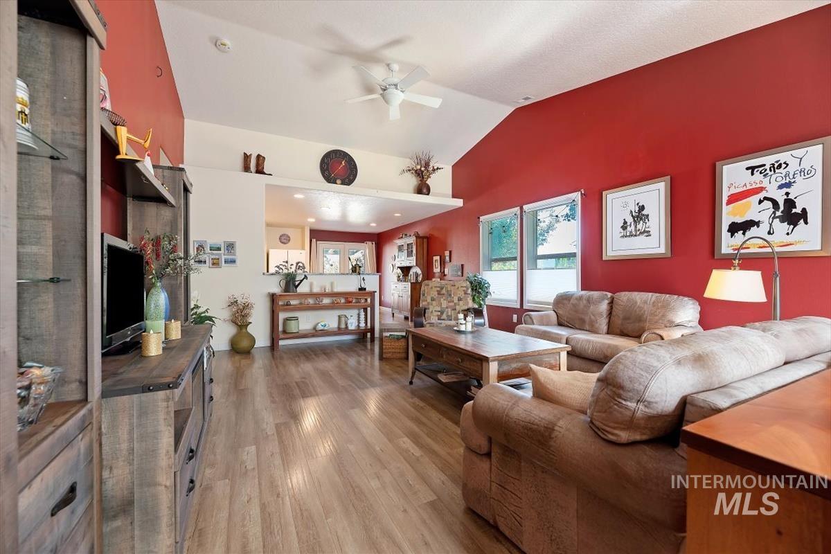 212 E. Havasupai St.