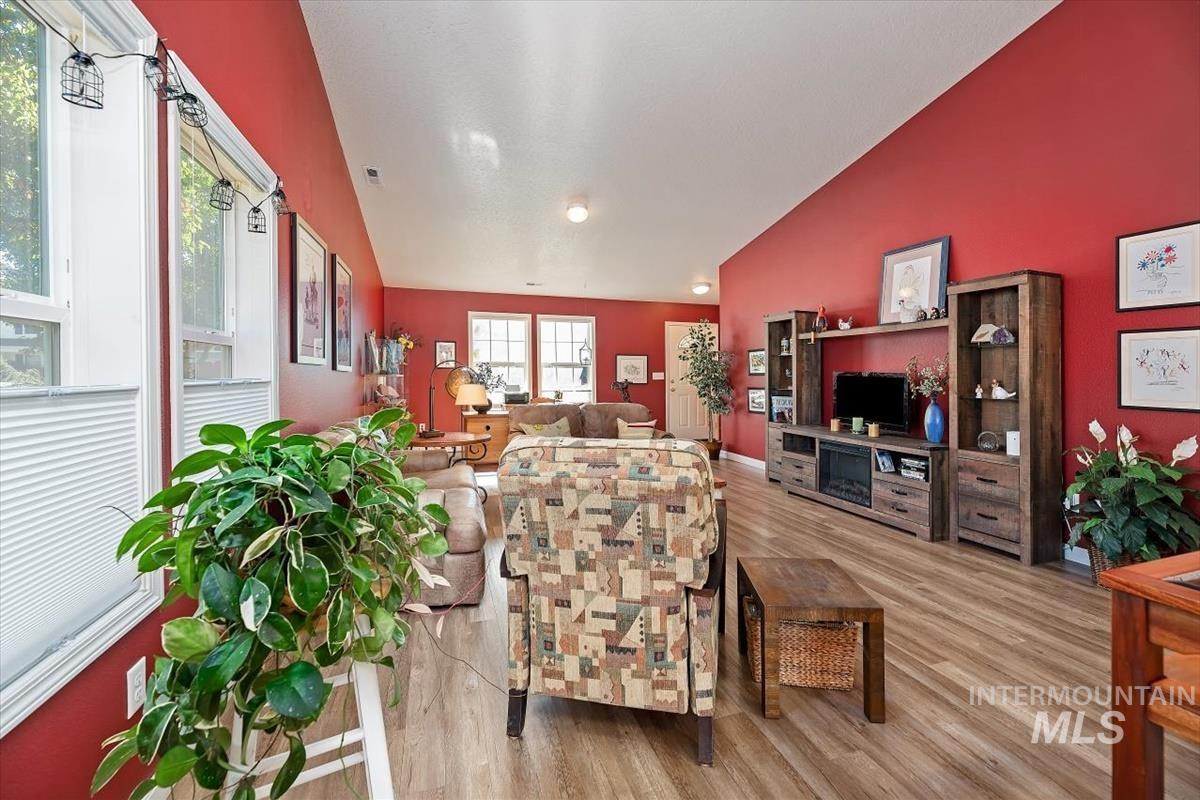 212 E. Havasupai St.