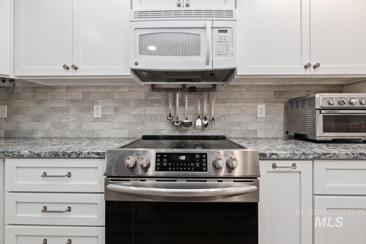 212 E. Havasupai St.