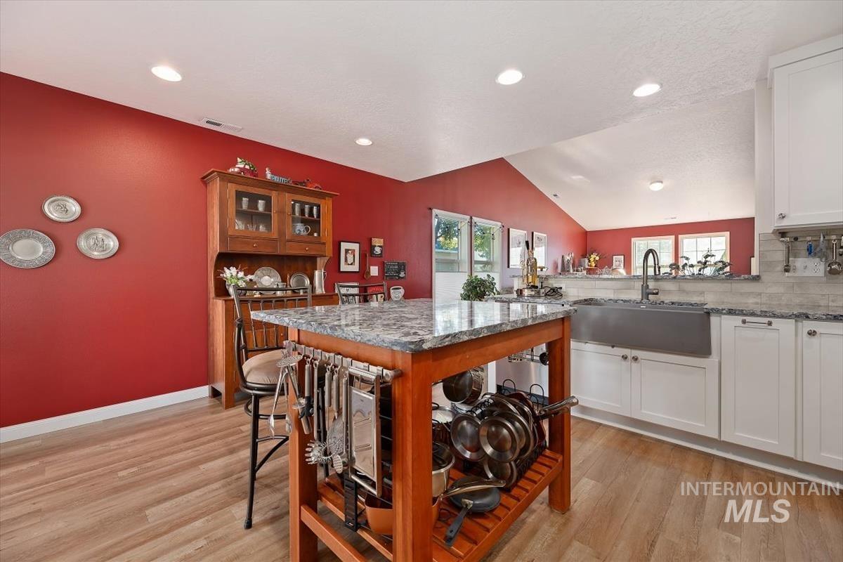 212 E. Havasupai St.