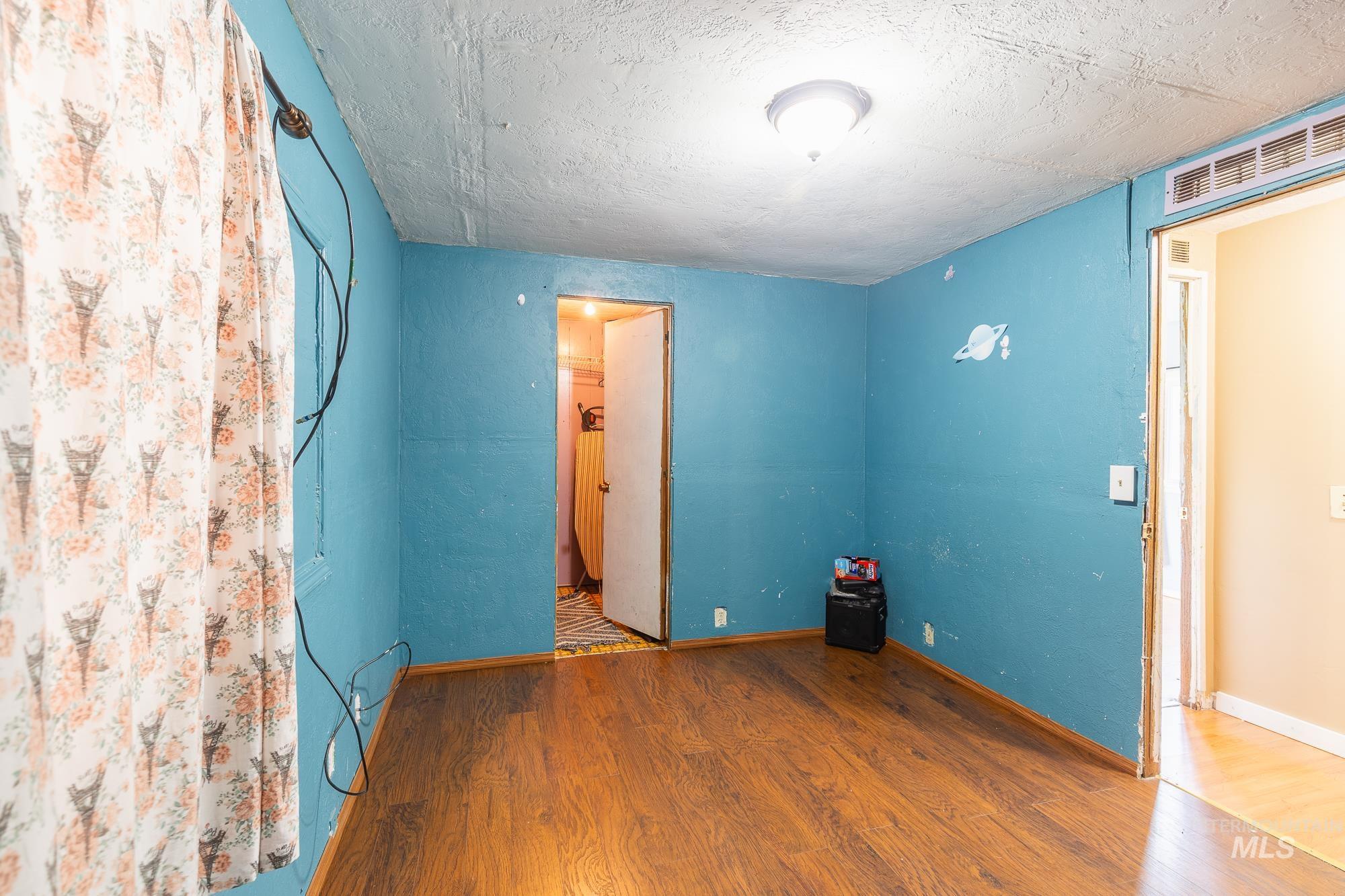 5001 E. Ustick Rd. Unit: Trlr #5