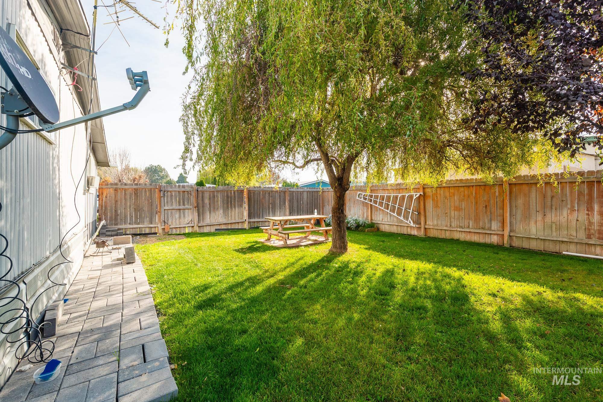 5001 E. Ustick Rd. Unit: Trlr #5