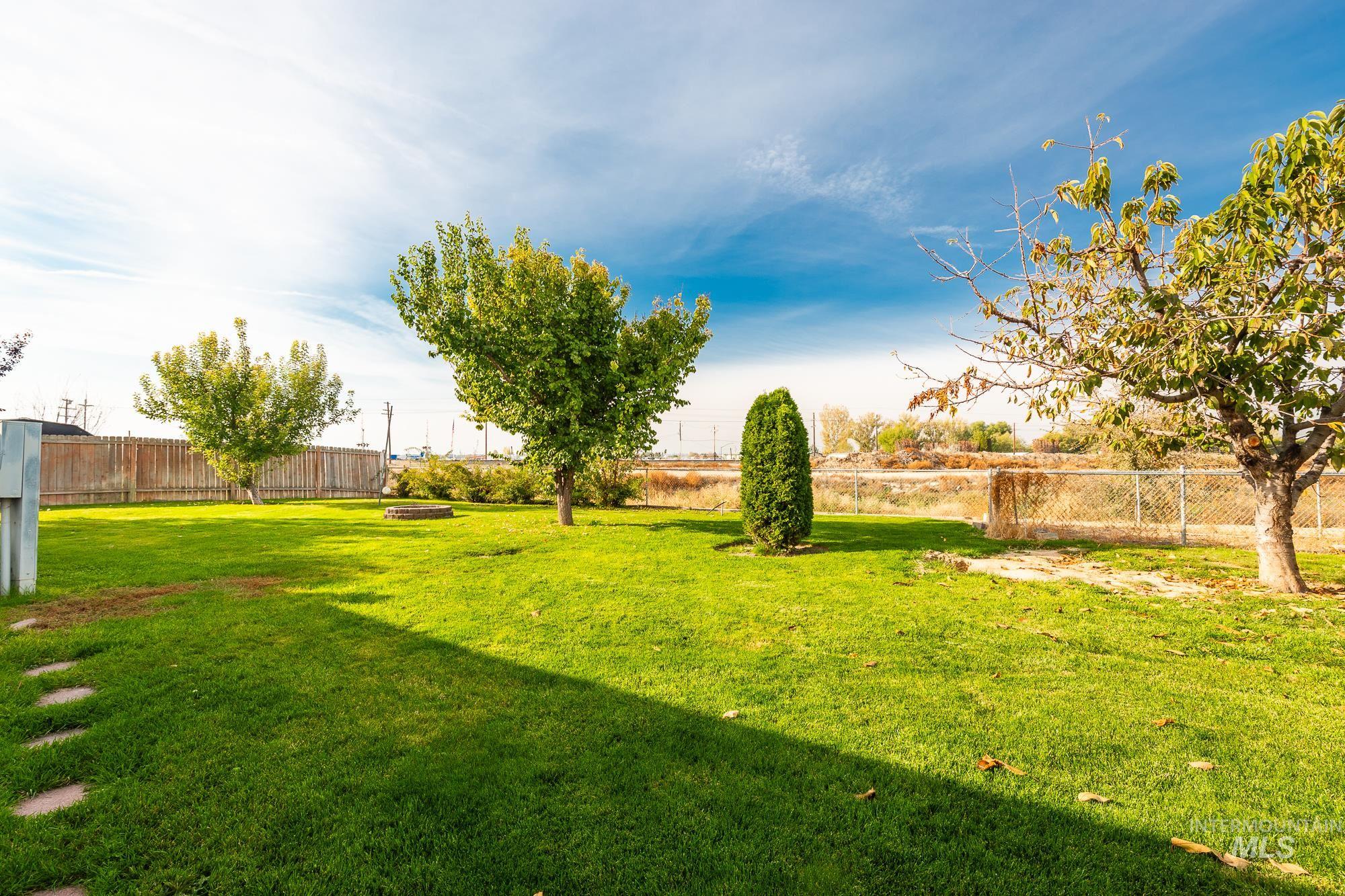 5001 E. Ustick Rd. Unit: Trlr #5