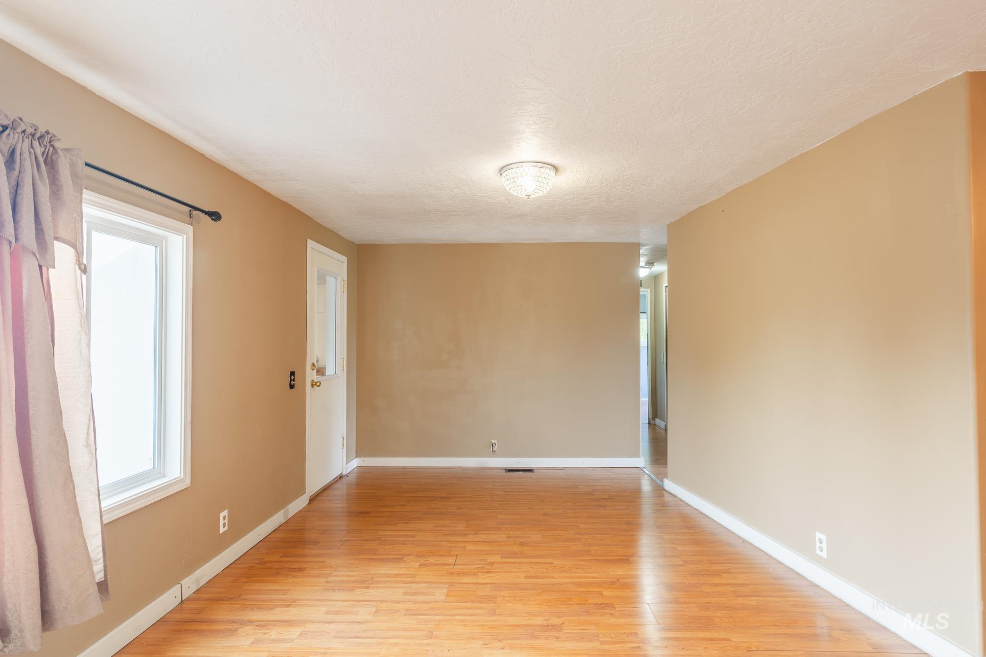 5001 E. Ustick Rd. Unit: Trlr #5