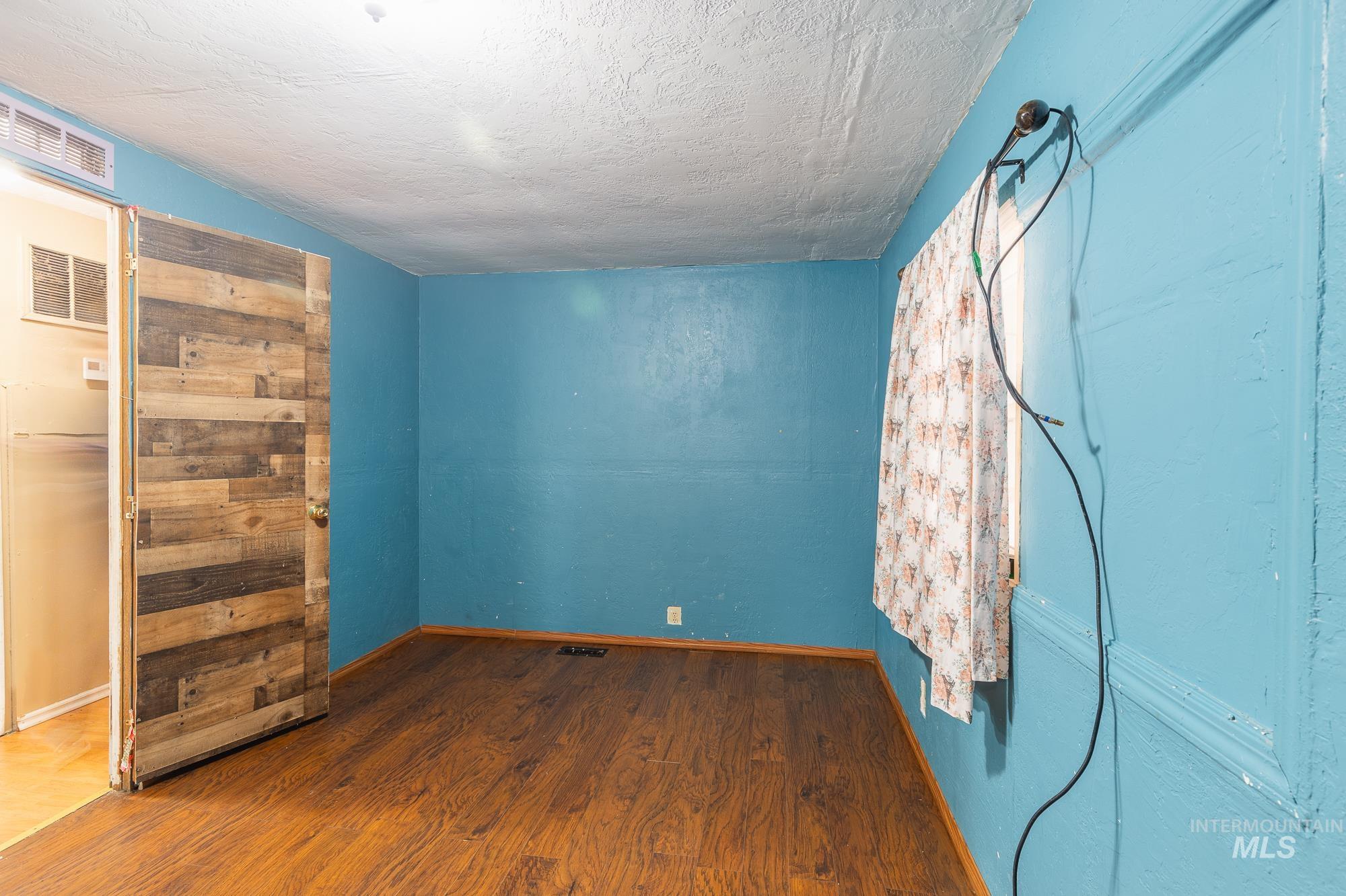 5001 E. Ustick Rd. Unit: Trlr #5