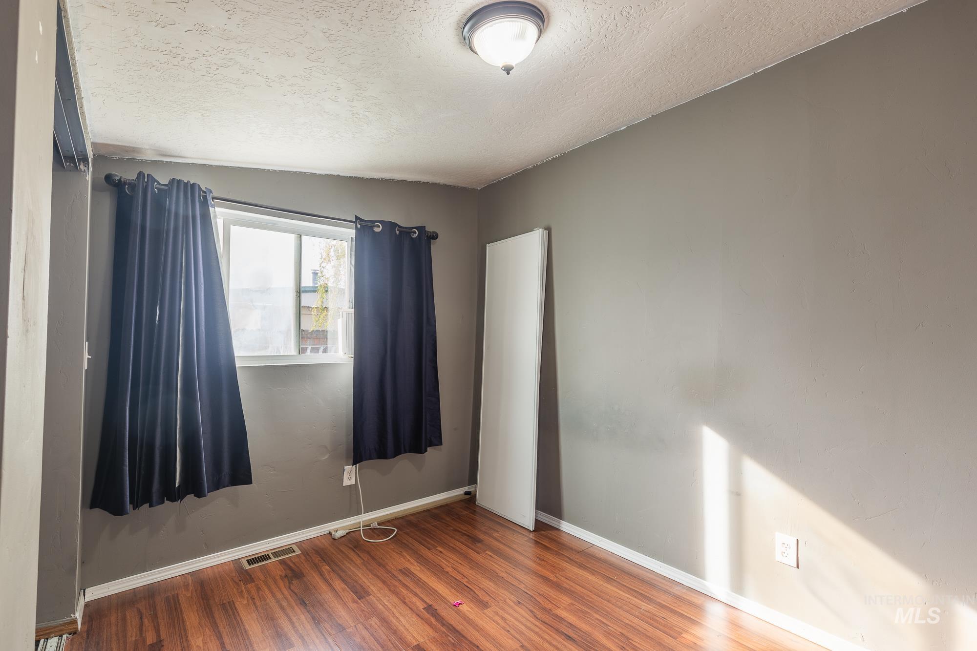 5001 E. Ustick Rd. Unit: Trlr #5