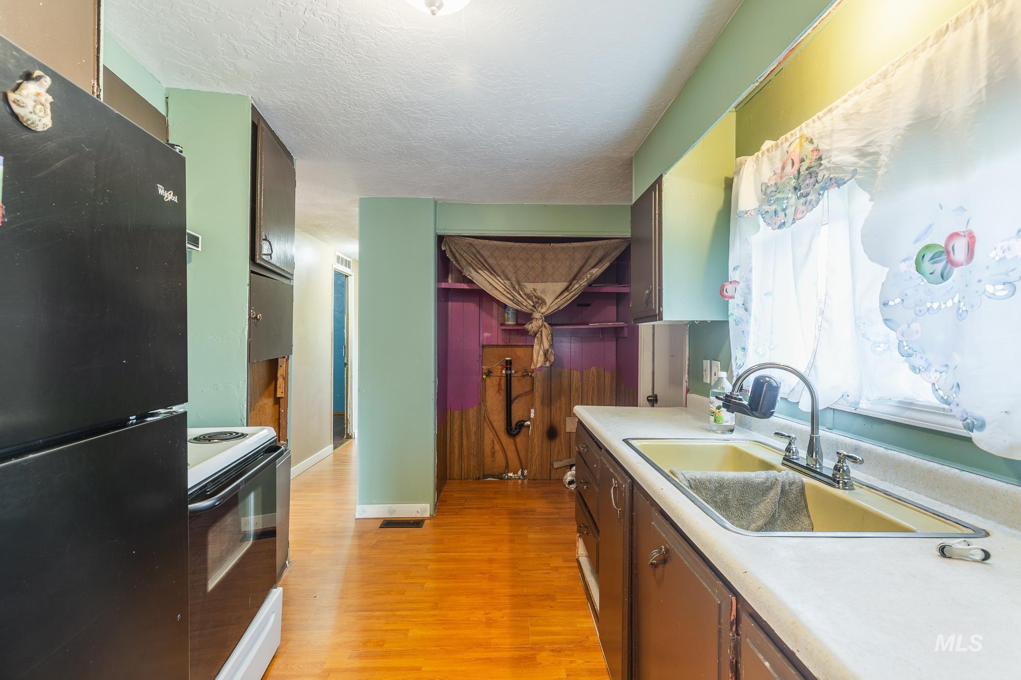 5001 E. Ustick Rd. Unit: Trlr #5