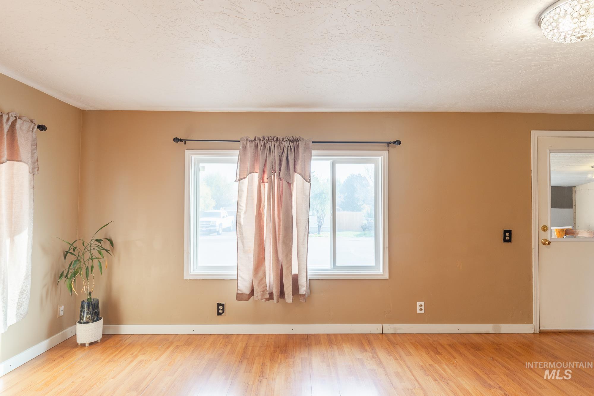 5001 E. Ustick Rd. Unit: Trlr #5