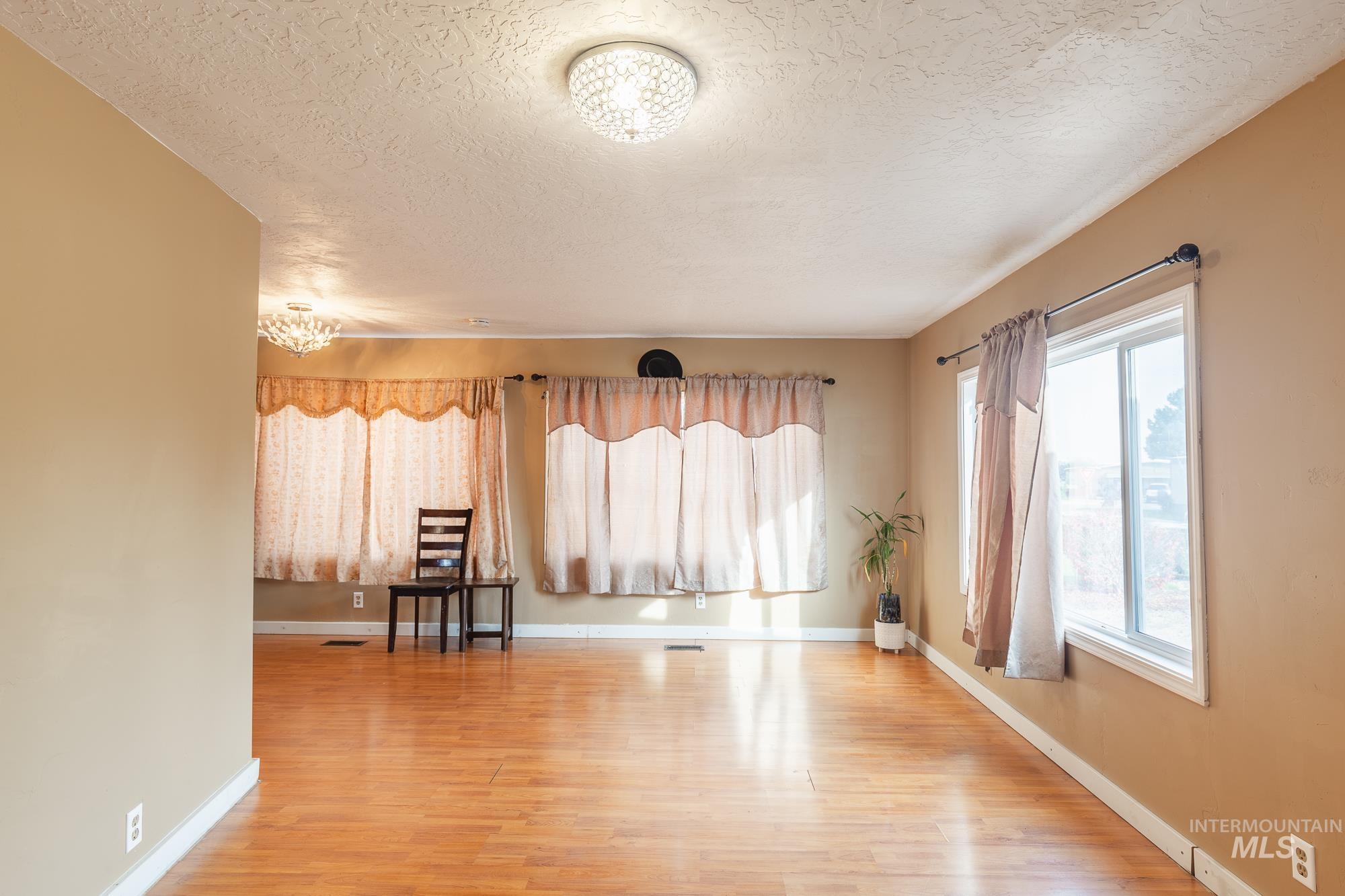 5001 E. Ustick Rd. Unit: Trlr #5