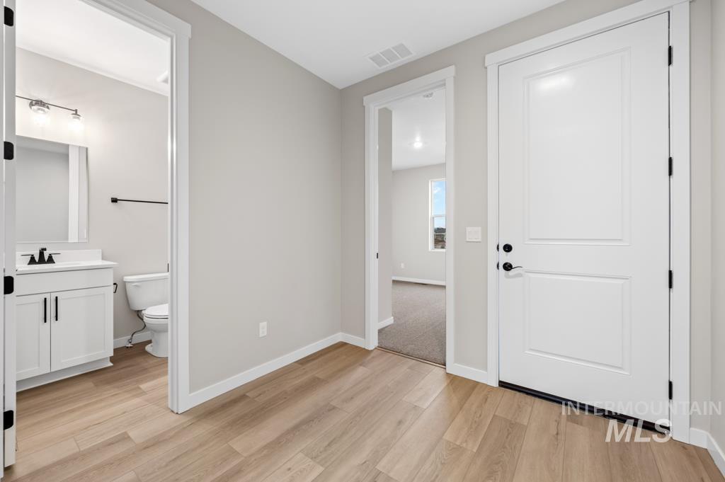 12358 W Endsley Lane