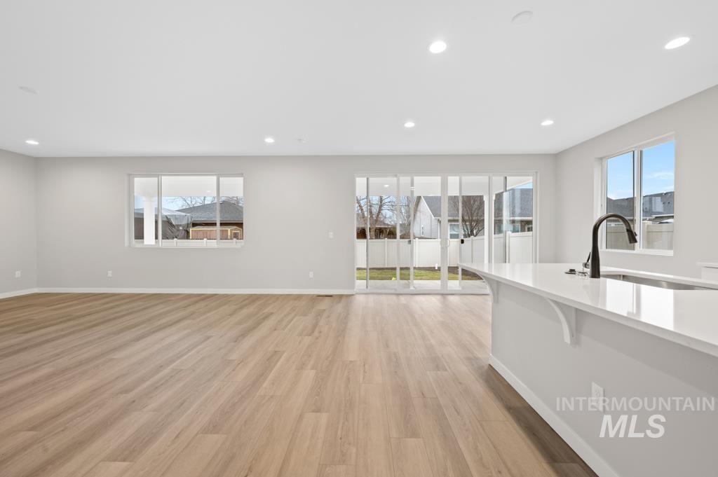 12358 W Endsley Lane