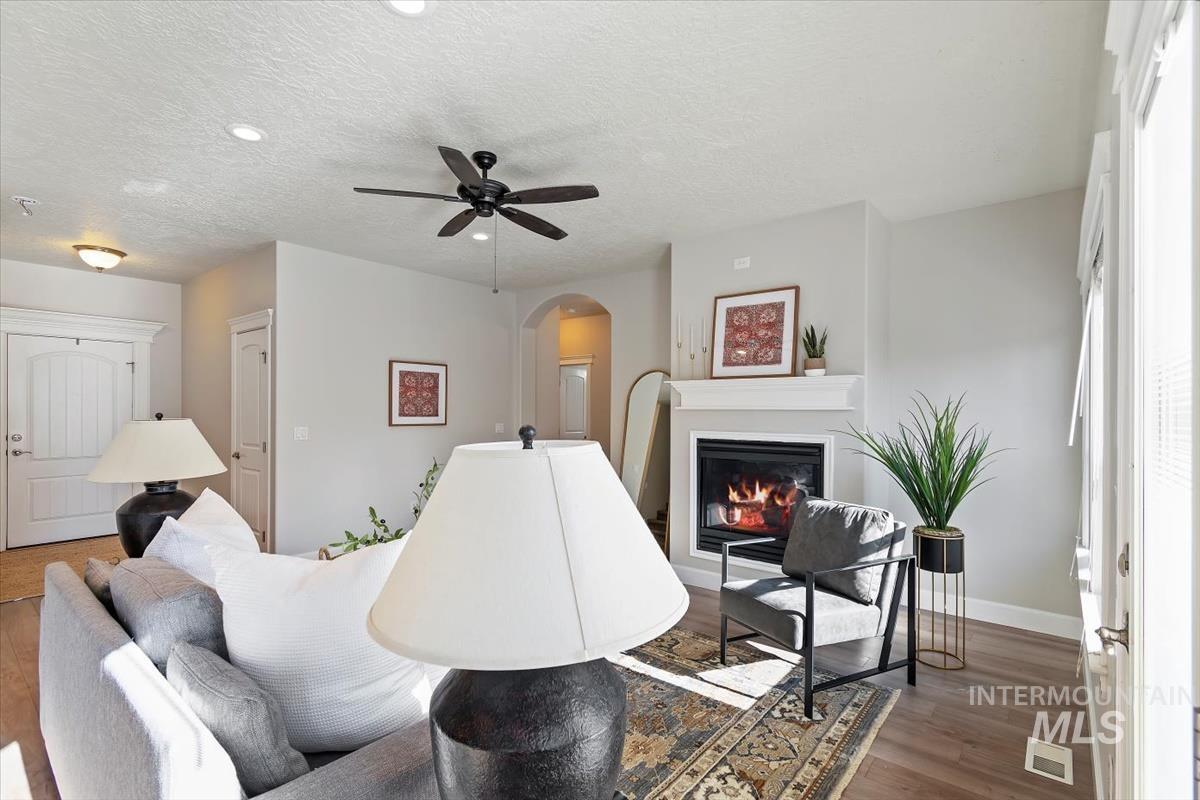 1971 W Marten Creek Dr