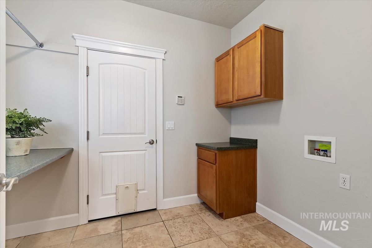 1971 W Marten Creek Dr