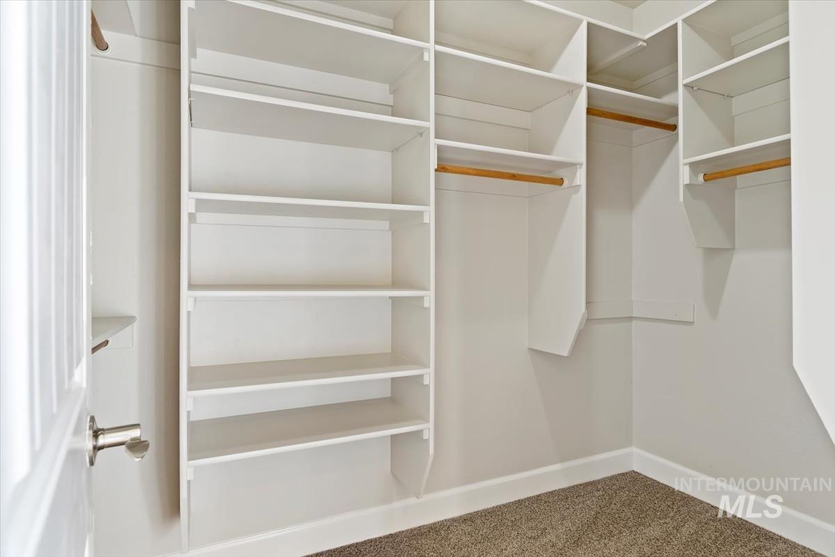 1971 W Marten Creek Dr