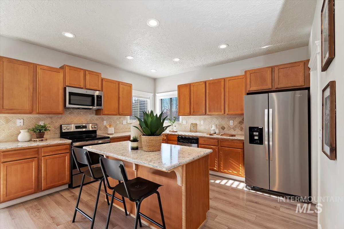 1971 W Marten Creek Dr