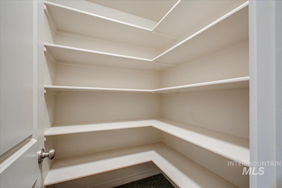 1715 E Wrightwood Dr