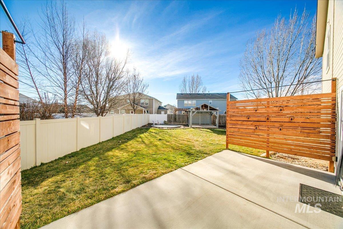 1715 E Wrightwood Dr