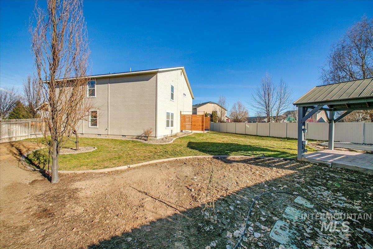 1715 E Wrightwood Dr