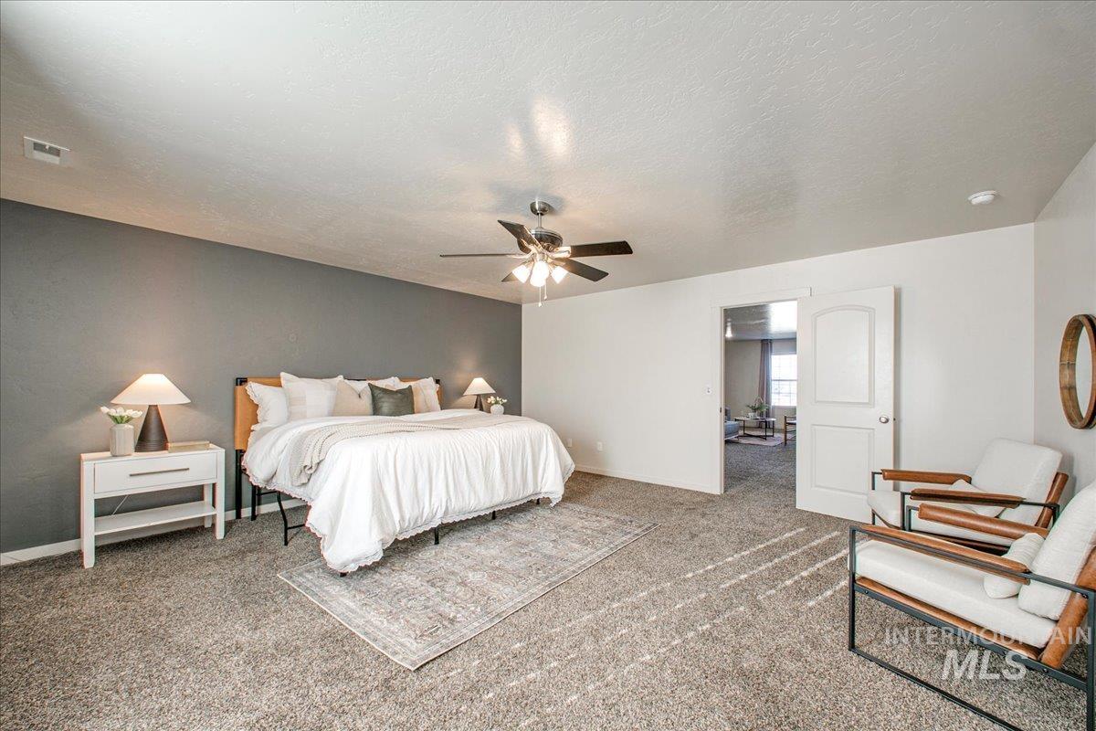 1715 E Wrightwood Dr