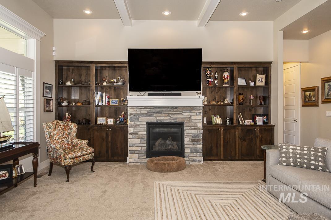 10372 Kaylee Way