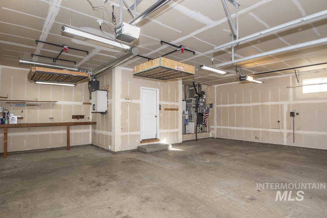 4598 E Thomas Mill Dr