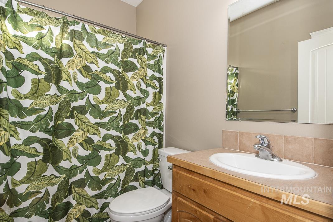 4598 E Thomas Mill Dr