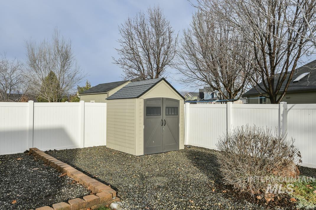 4598 E Thomas Mill Dr