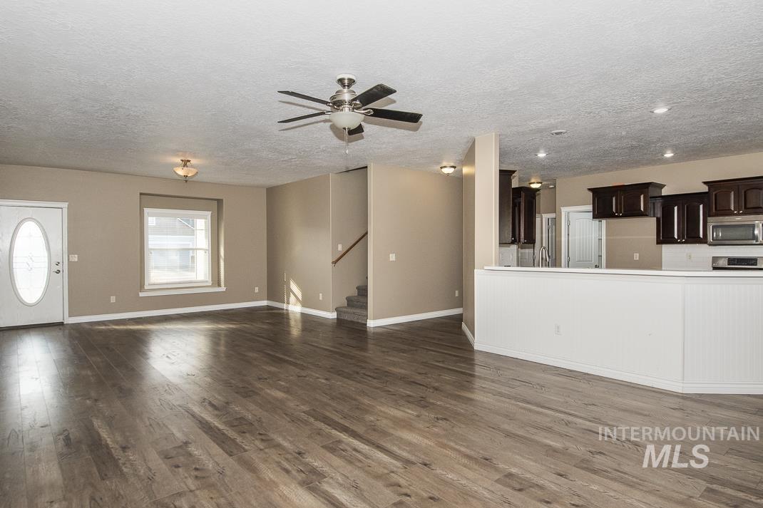 4598 E Thomas Mill Dr