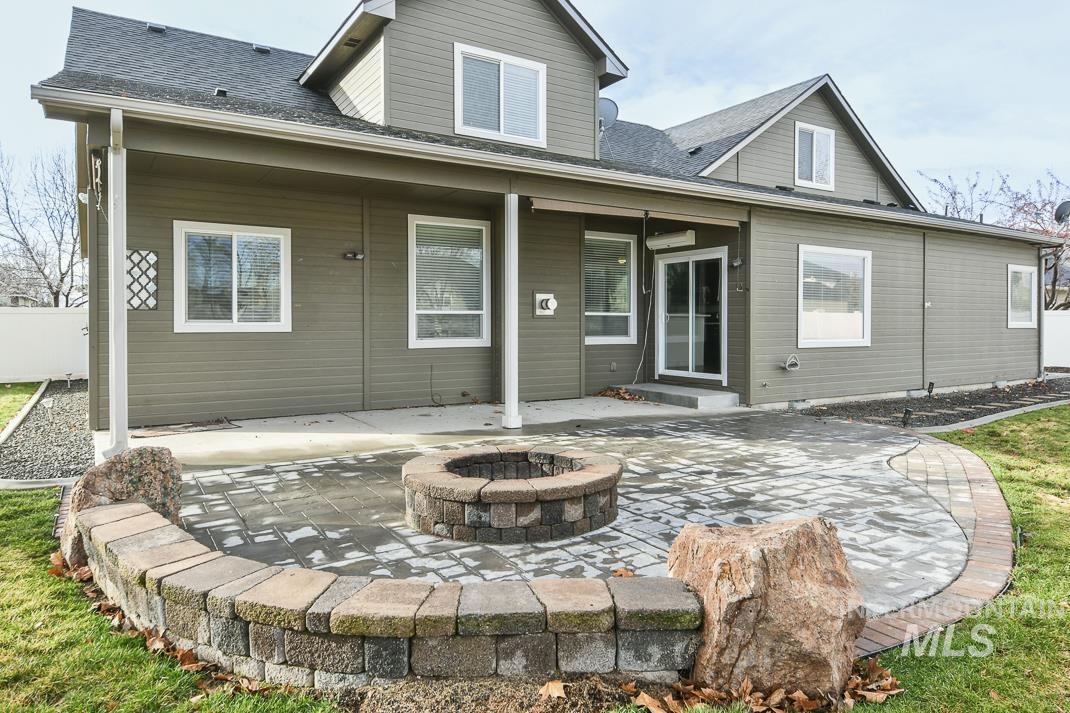 4598 E Thomas Mill Dr