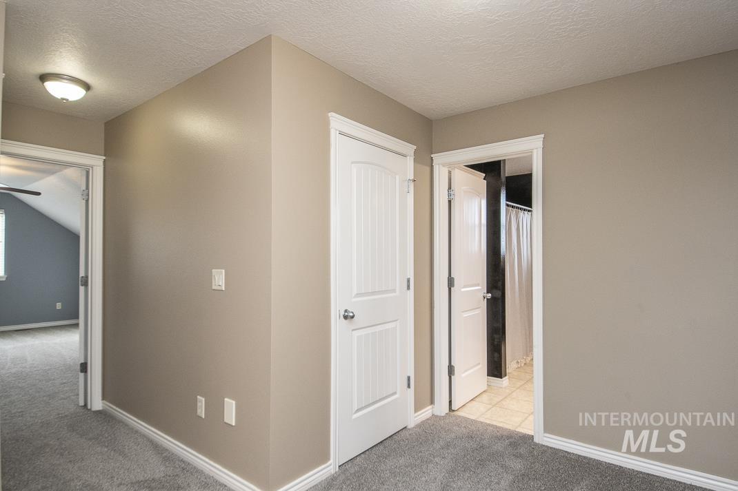 4598 E Thomas Mill Dr