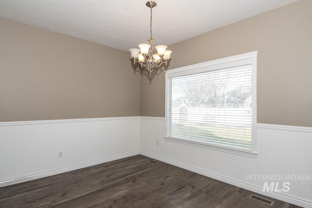 4598 E Thomas Mill Dr