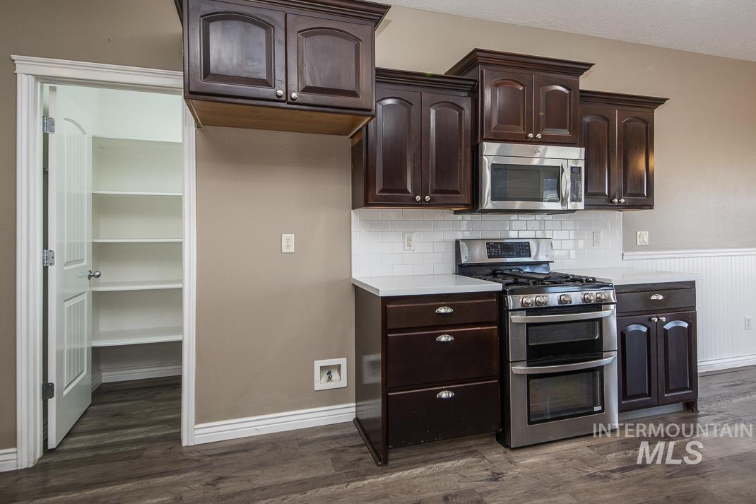 4598 E Thomas Mill Dr