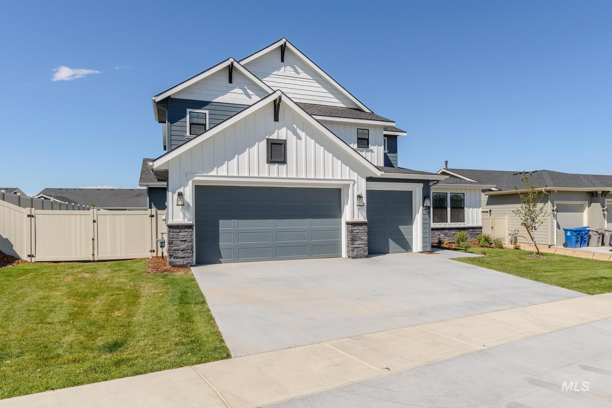 11045 W Mauve Clover Ct