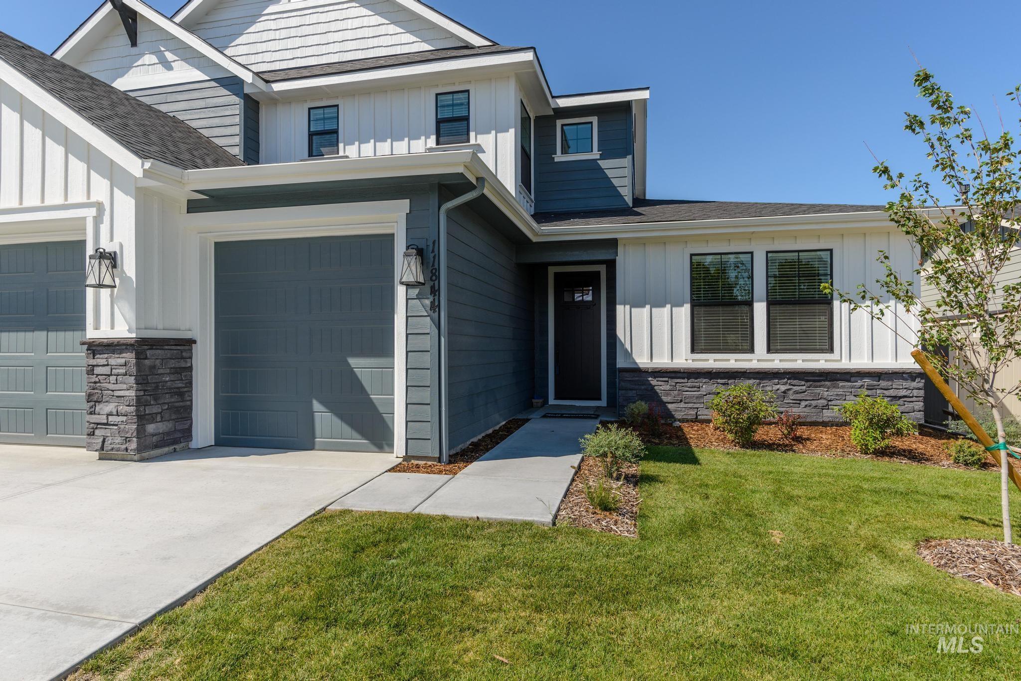 11045 W Mauve Clover Ct