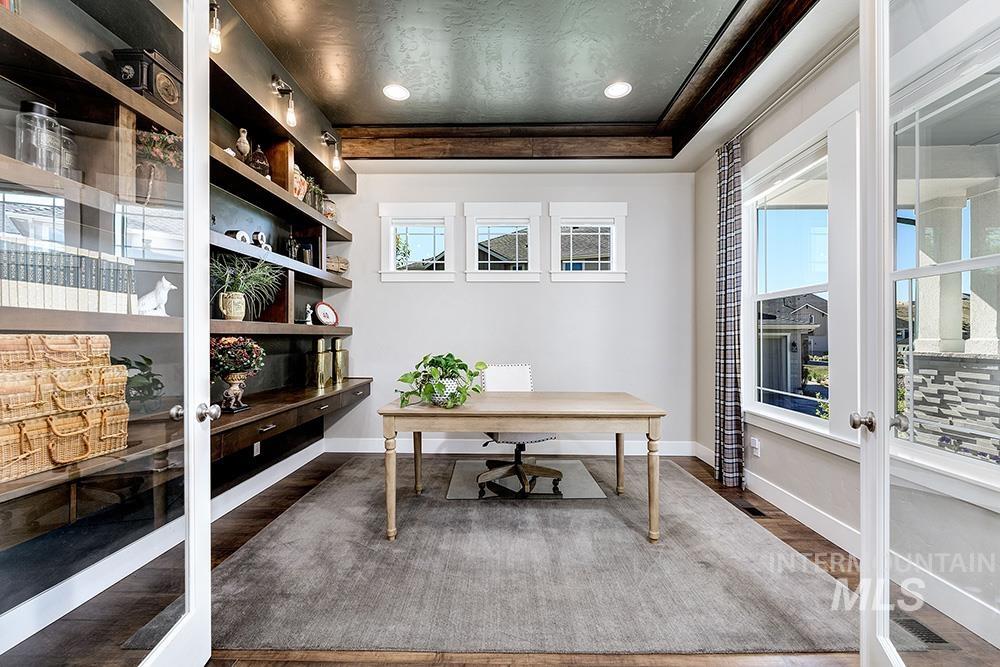 11869 N Barn Owl Way