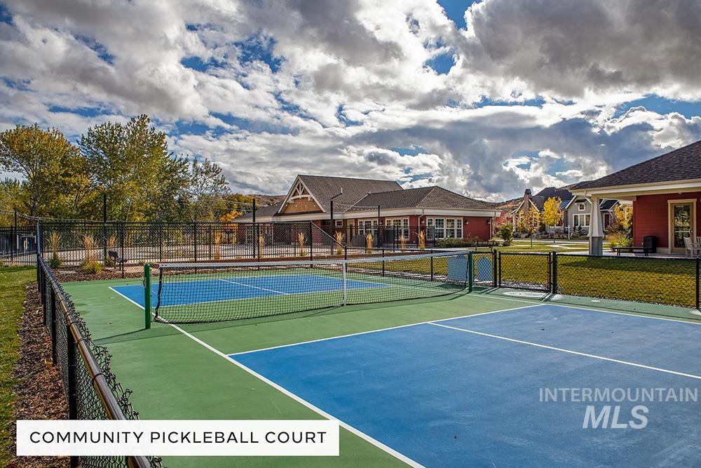 11869 N Barn Owl Way