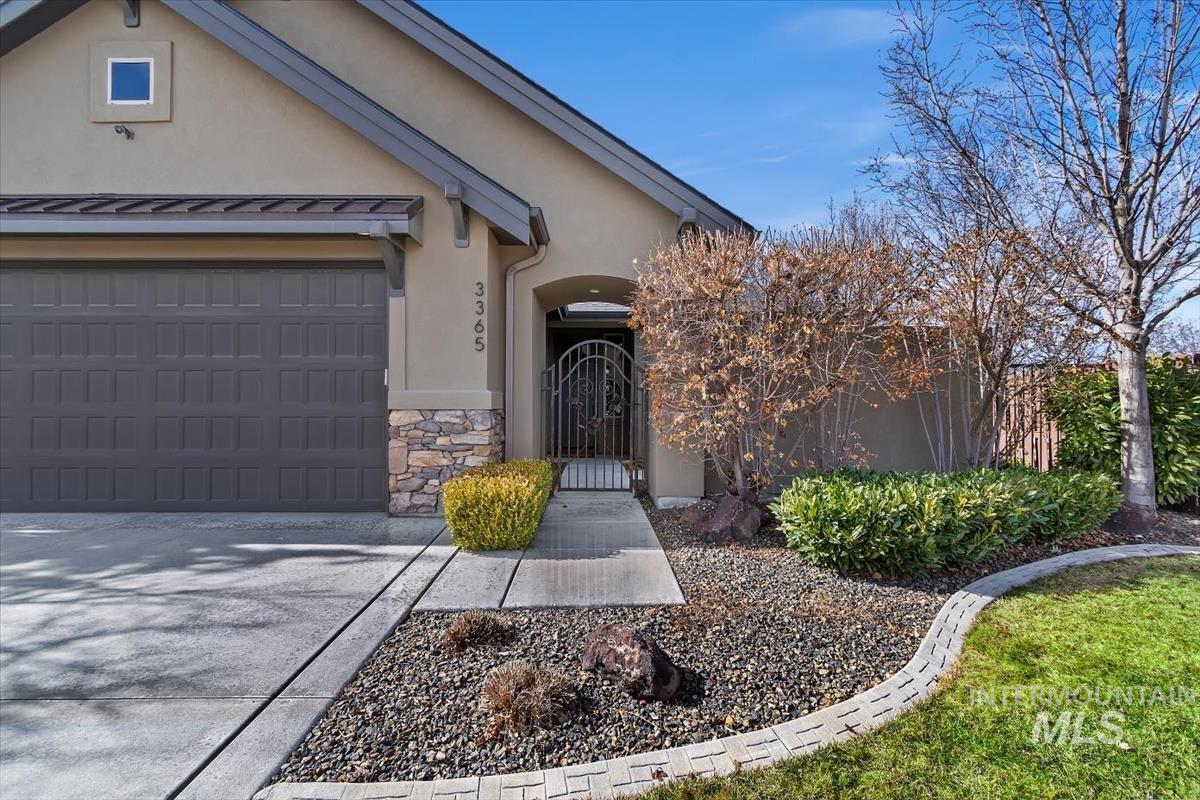 3365 S Island Fox Avenue