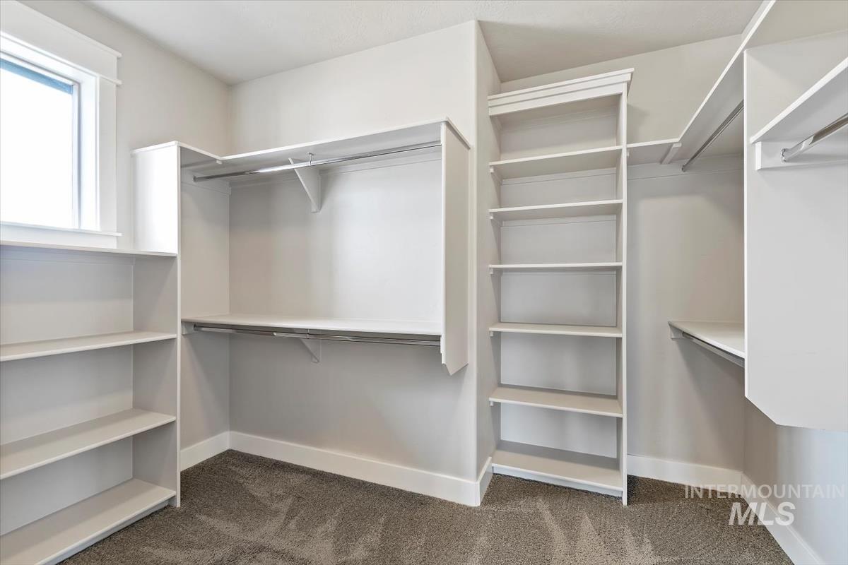 3365 S Island Fox Avenue